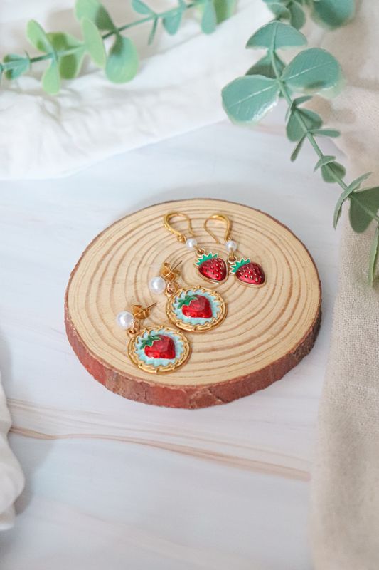 Boucle d'oreille - Fraise