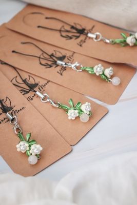 Bijoux de téléphone - Fleur blanche