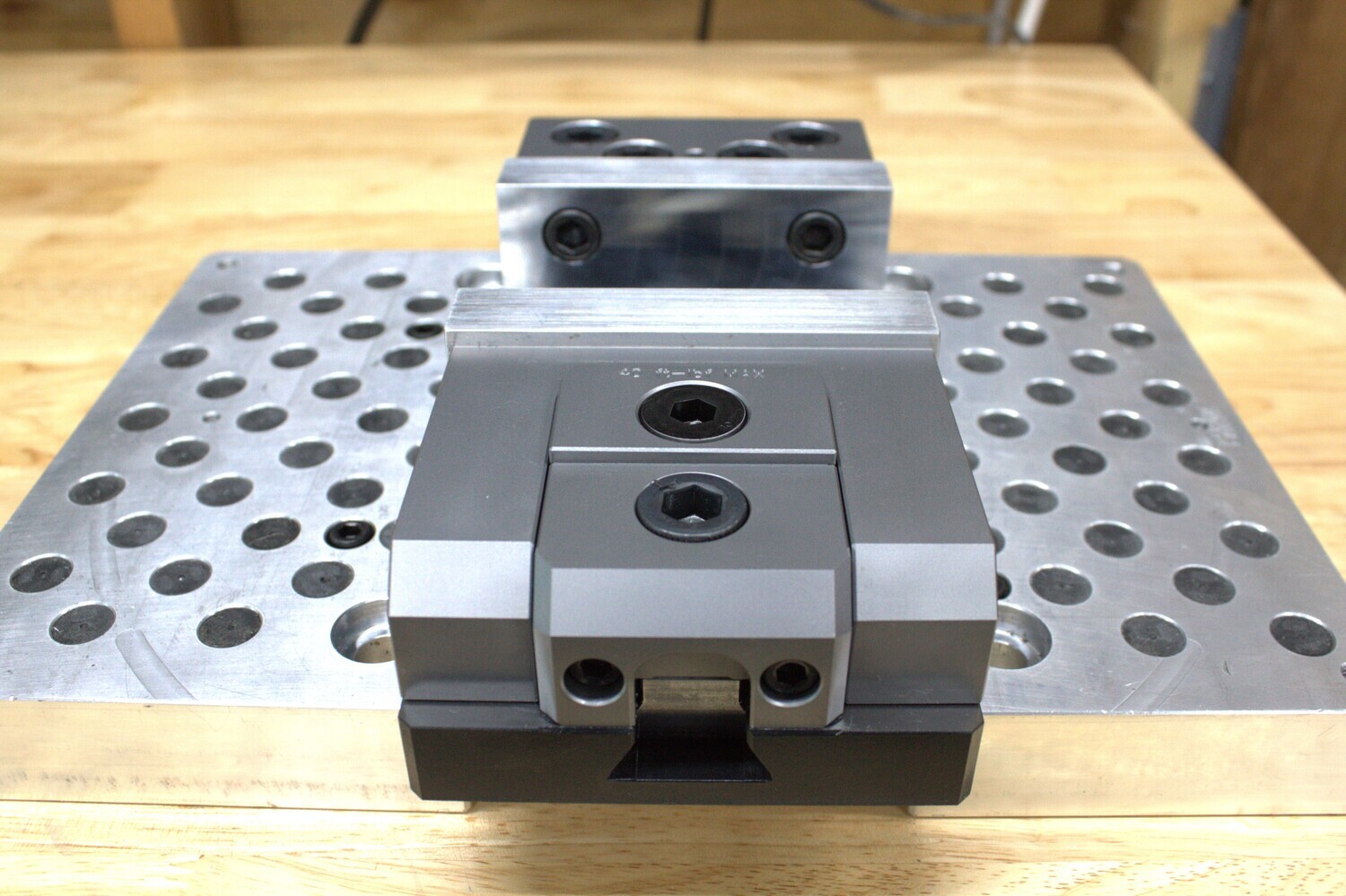 FV4 4" Fixture Vise