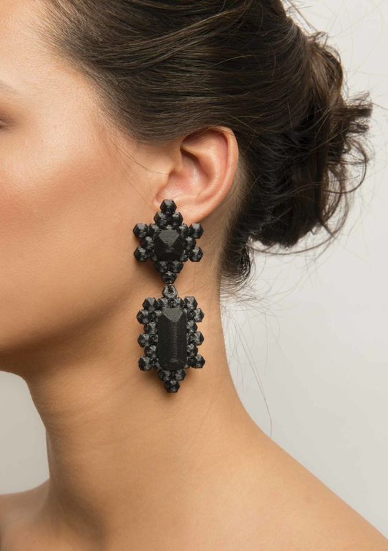 Stones Earrings, Pearl Black