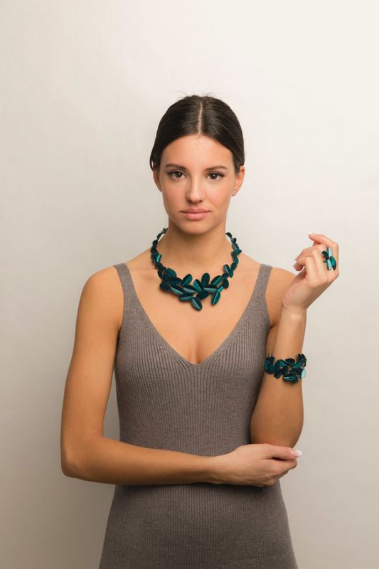 Leaves Necklace, London Blue