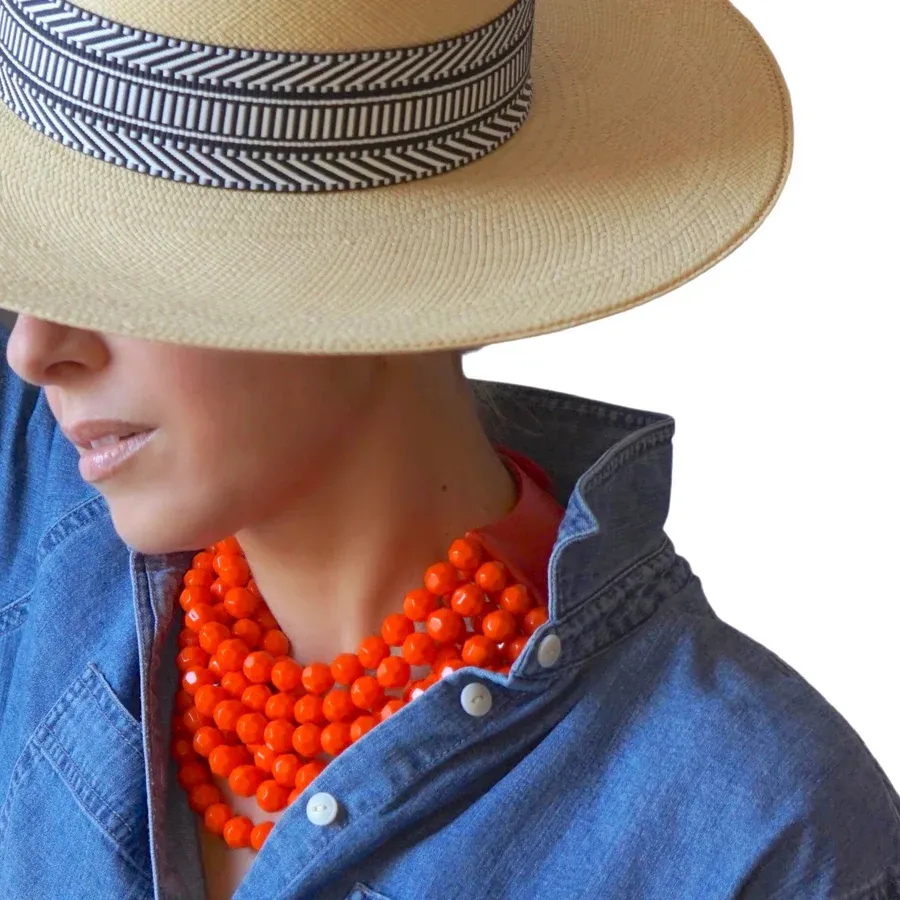 Bella Coral Necklace