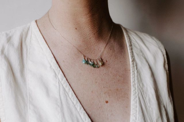 Morning Dew Necklace in Burgundy