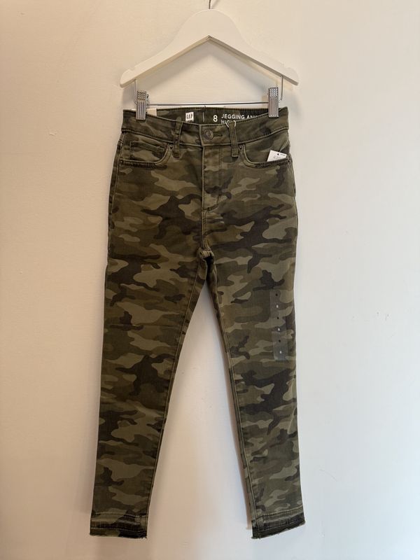 New with Tags - Gap - Jeans - 8Y - PWE2168