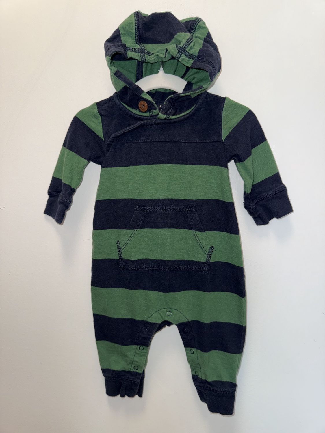 Used - Gap - Long Sleeve Onesie - 3-6M - PWE1864
