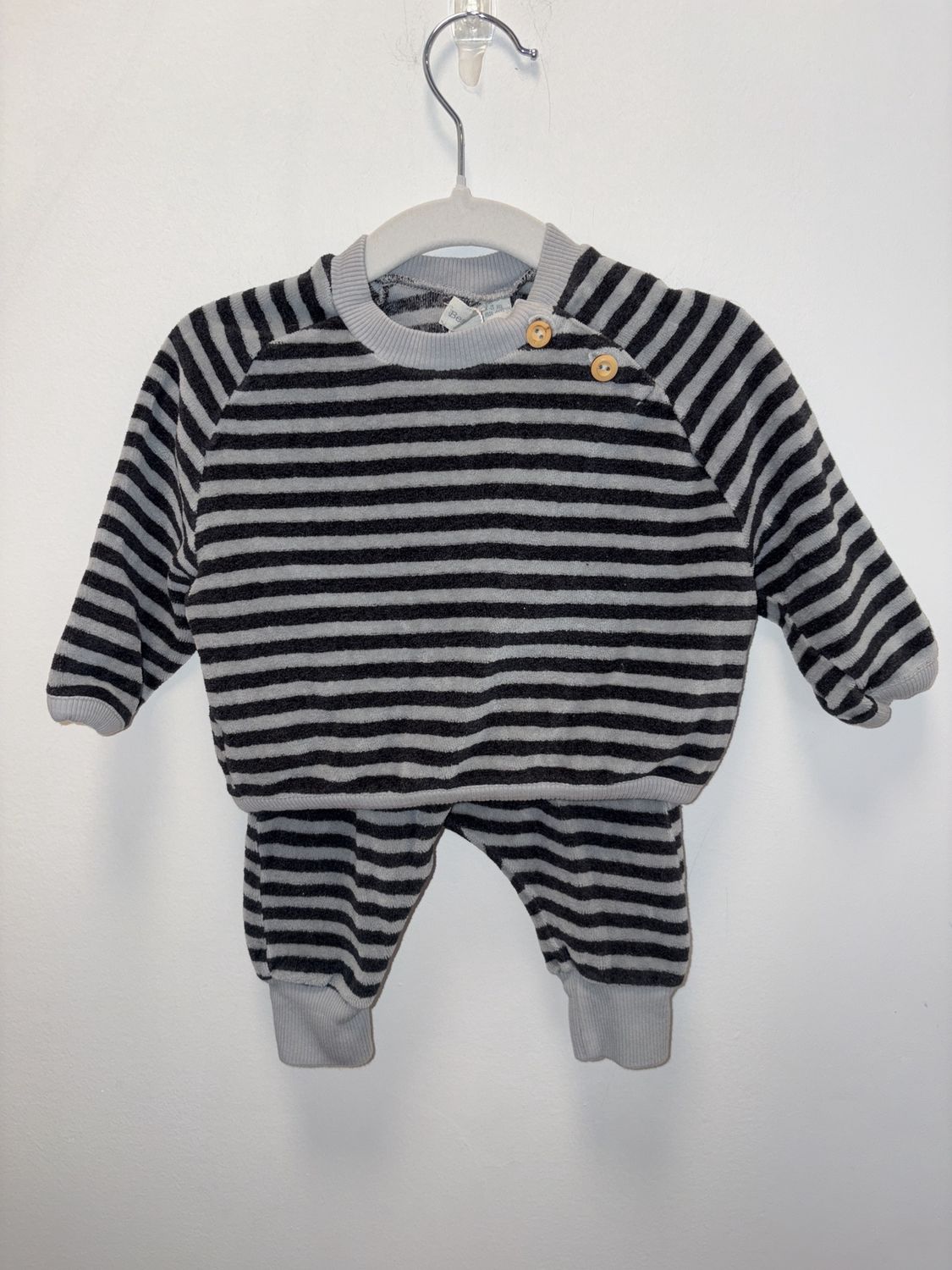 Used - Beans Barcelona - Long Sleeve Set - 1-3M - PWE2147