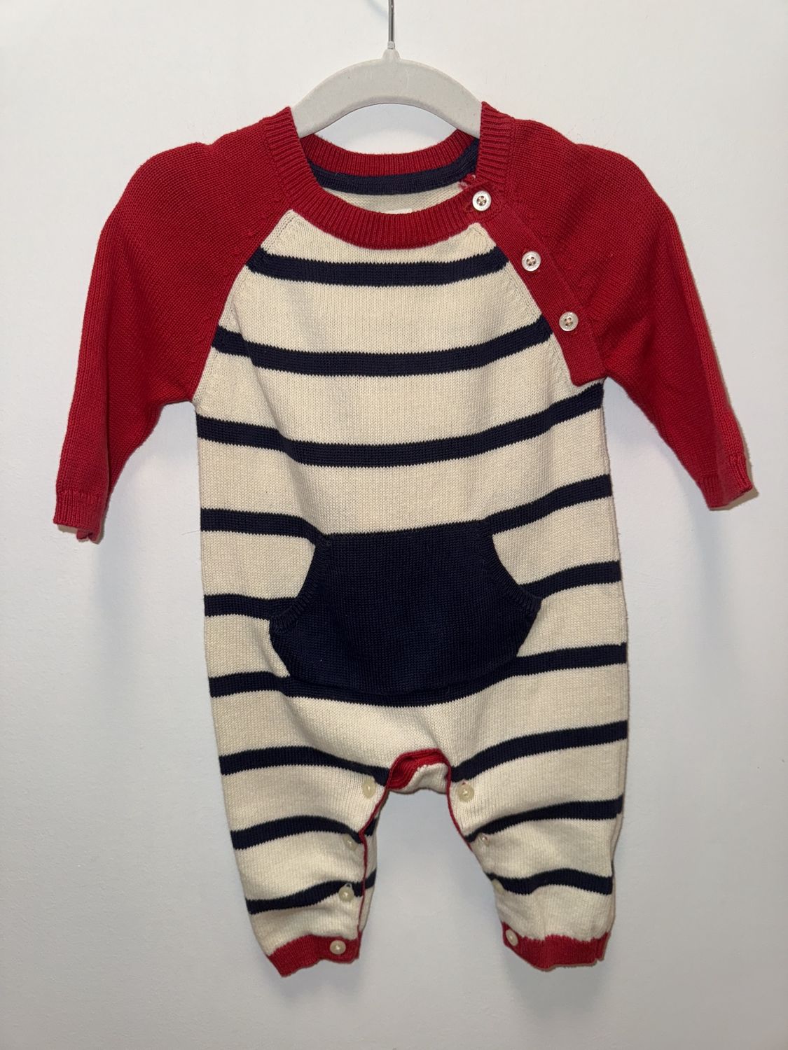 Used - Gap - Long Sleeve Onesie - 3-6M - PWE2235
