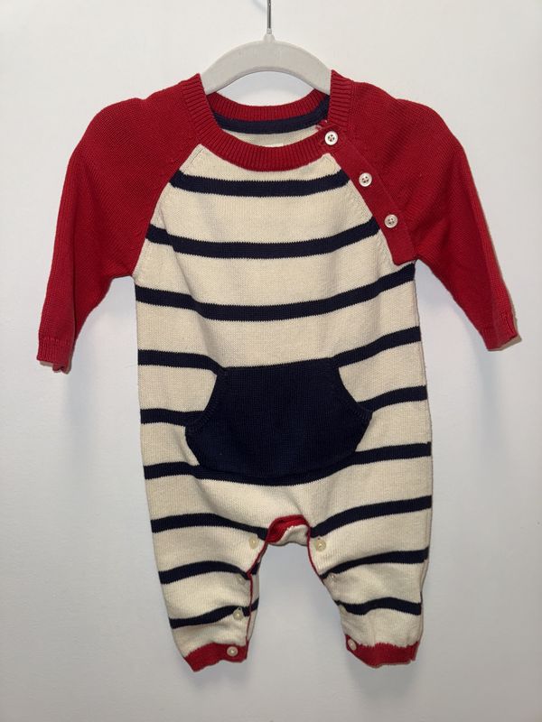 Used - Gap - Long Sleeve Onesie - 3-6M - PWE2235