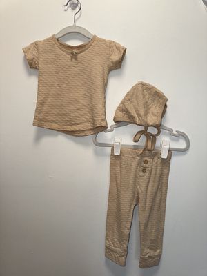 Used - Quincy Mae - Short Sleeve Set - 6-12M - PWE1593