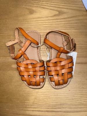 New Without Tags - Old Navy - Sandals - 7 - PWE2934