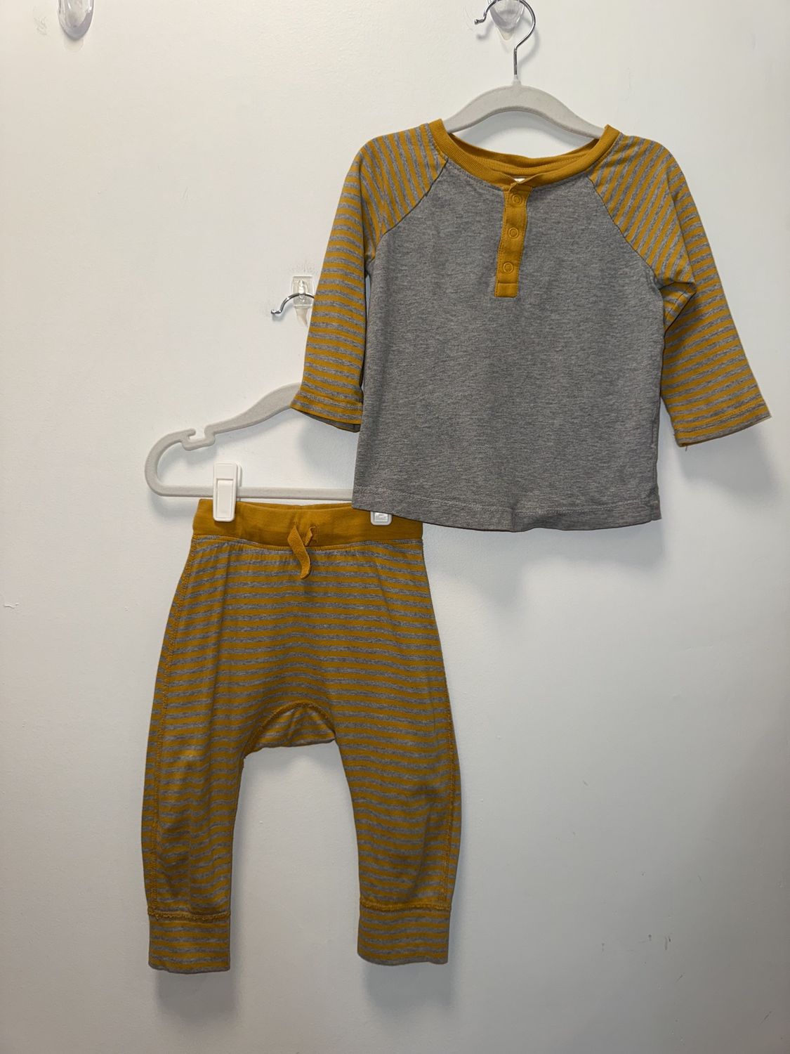 Used - Hanna Andersson - Long Sleeve Set - 18-24M - PWE2884