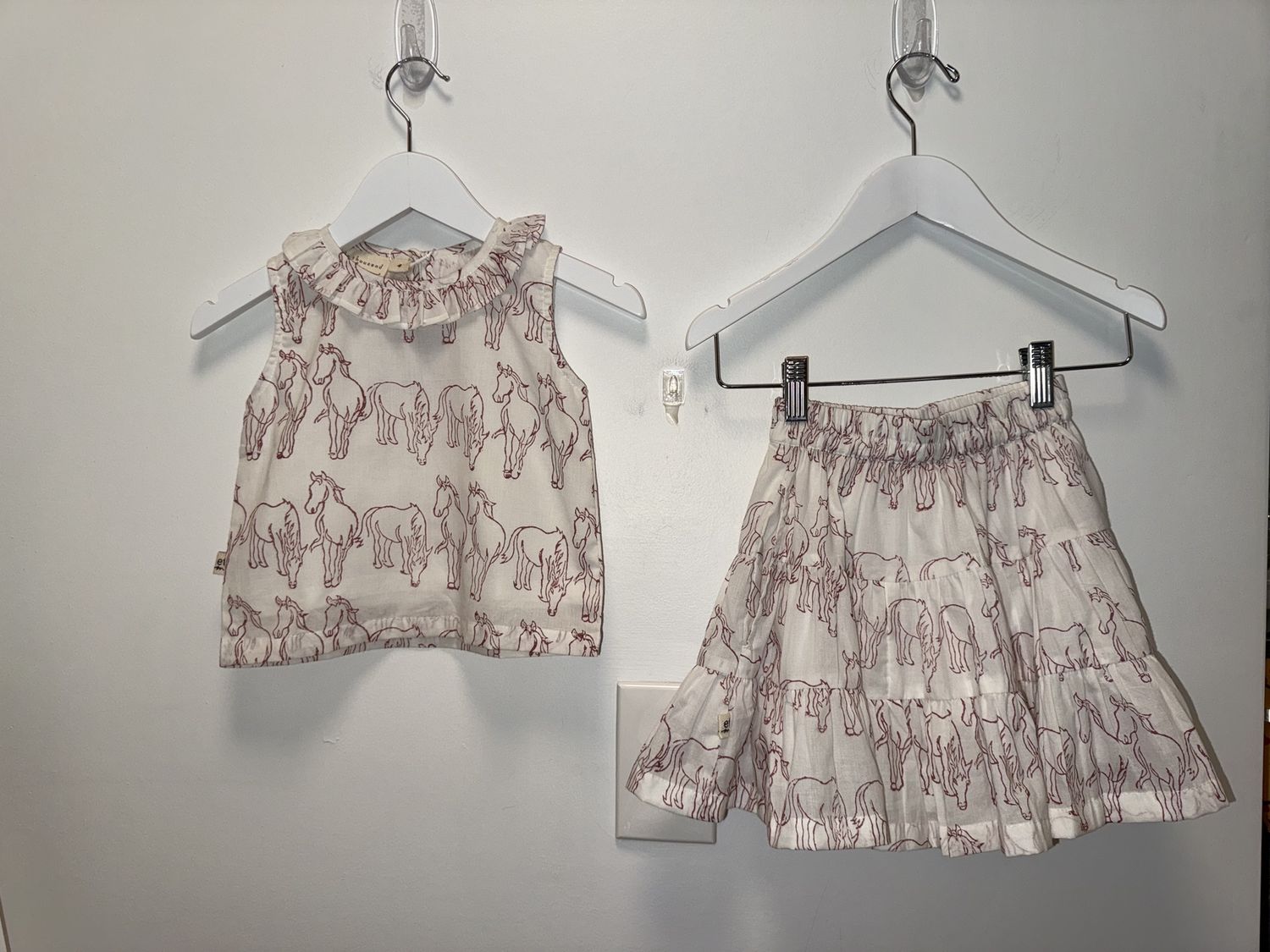 Ruffle Collar Top &amp; Skirt Set - Horses