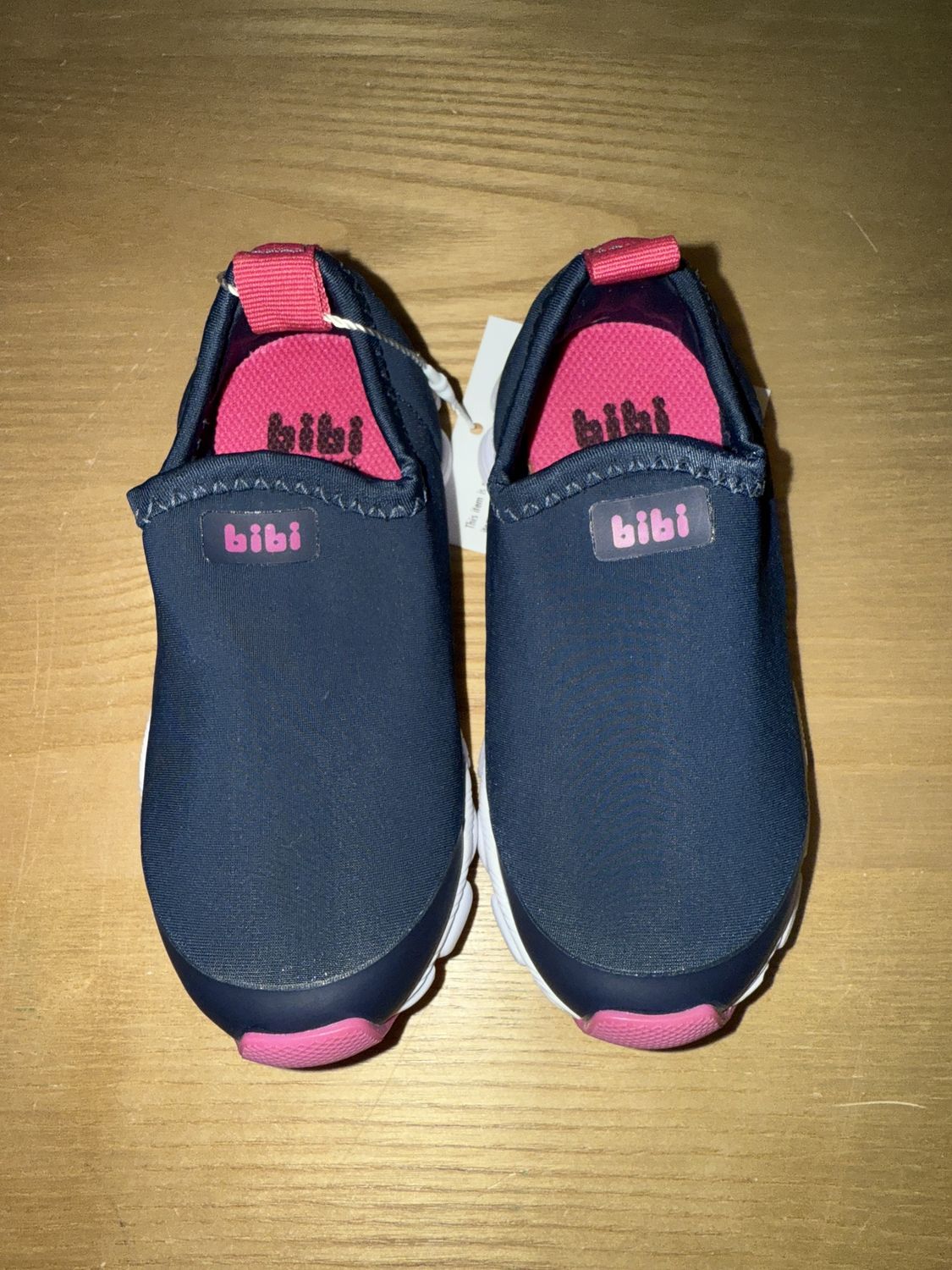 New Without Tags - Bibi - Sneakers - 7 - PWE3280