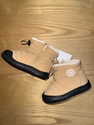 New Without Tags - BMCiTYBM - Boots - 23 - PWE2466