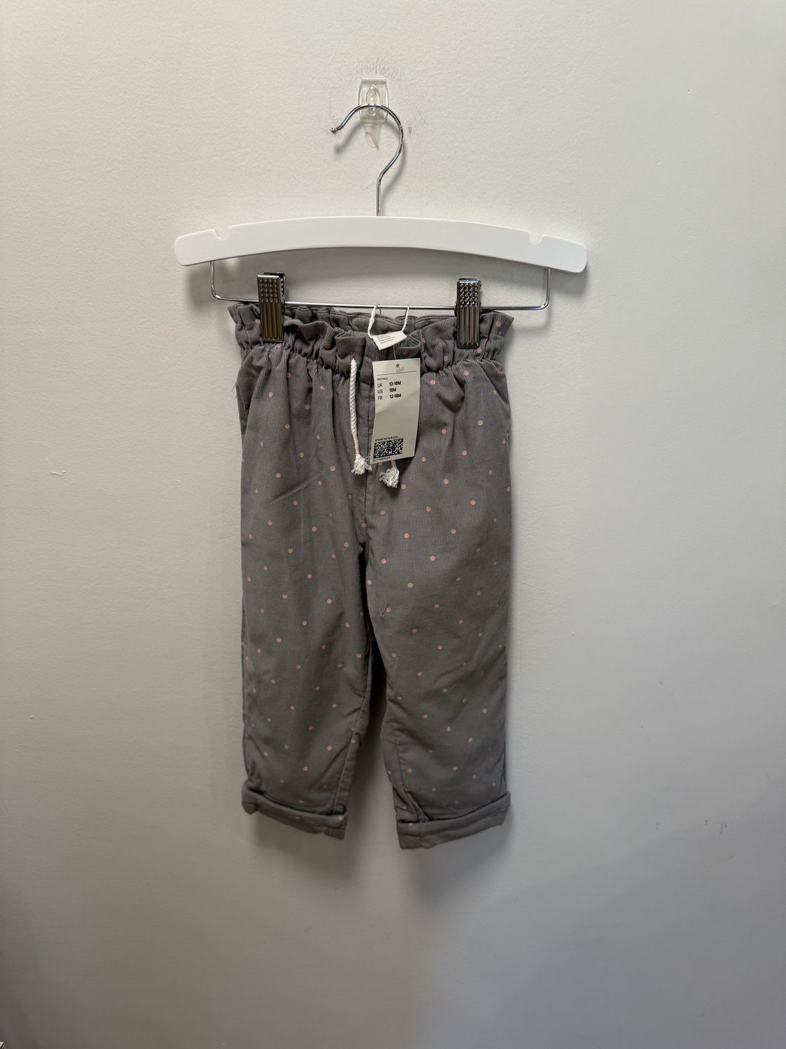 New with Tags - H&amp;M - Pants - 18M - PWE3381