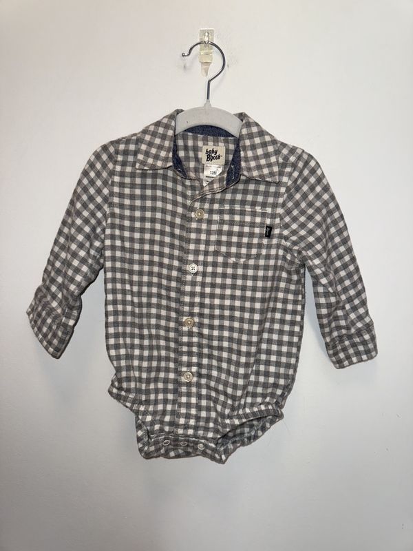 Used - Baby B&#39;Gosh - Long Sleeve Onesie - 12M - PWE3647