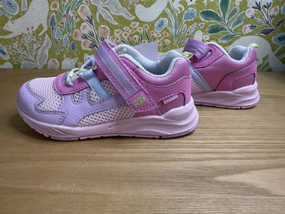 Used - stride rite - Sneakers - 8.5M - PWE3922