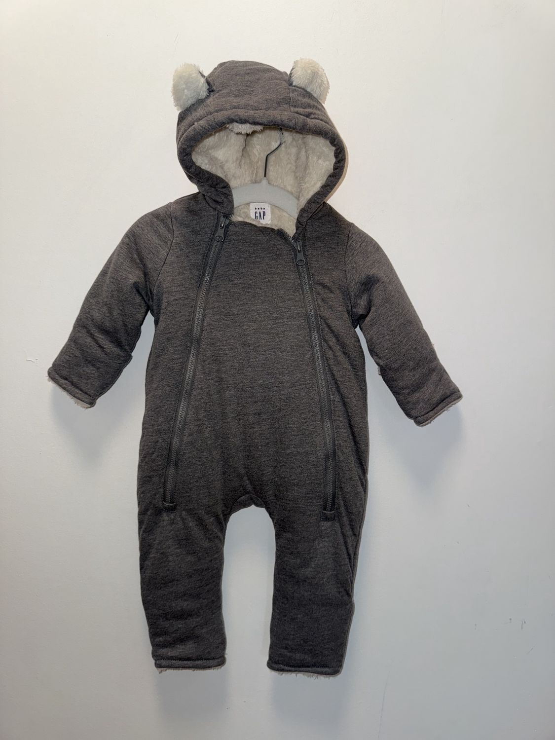New with Tags - Gap - Fleece Jumpsuit - 0-3M - PWE4488