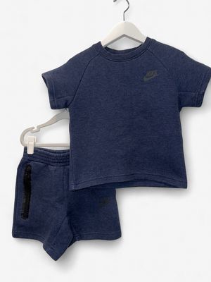Used - Nike - Short Sleeve Set - 5Y - PWE5686
