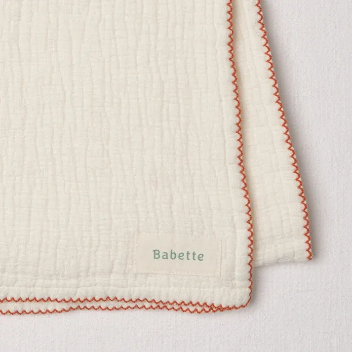Scalloped Trim Stroller Blanket - Apricot