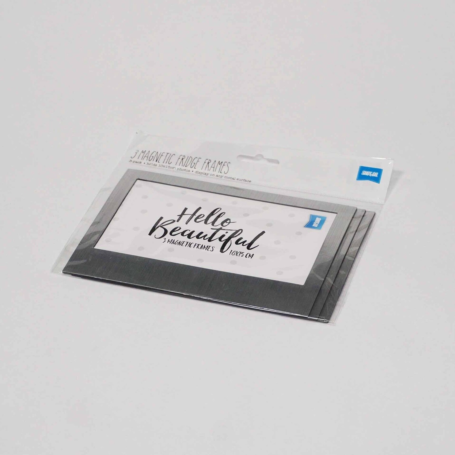 Magnetic fridge frames silver finish 3 pack for 6x4 inch photos.