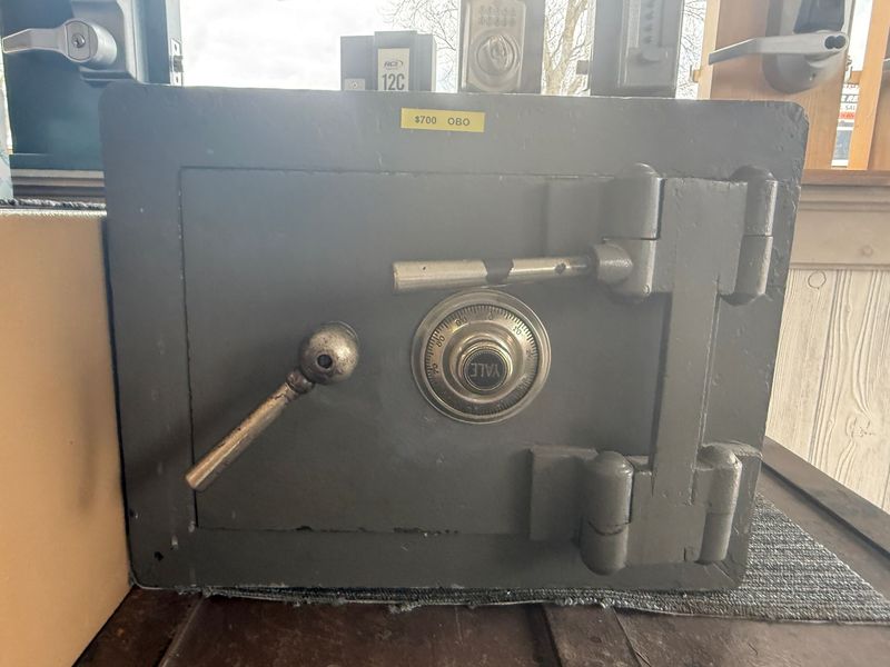 Jewelers Safe