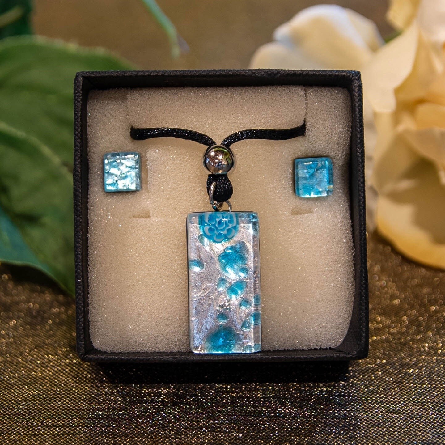 Sturzinger Scatola Necklace and Earring Set