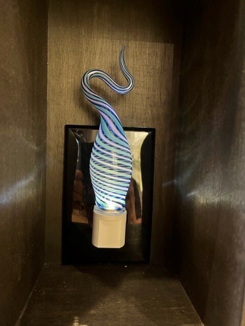 Probstein Glass Nightlight Blue/Purple twist top