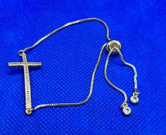 Kalli Bracelet Cross Gold