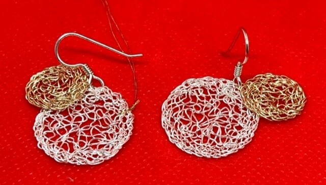 MetaLace Earrings Graduated Circles