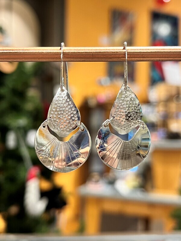 Gonzales Earrings Seashell