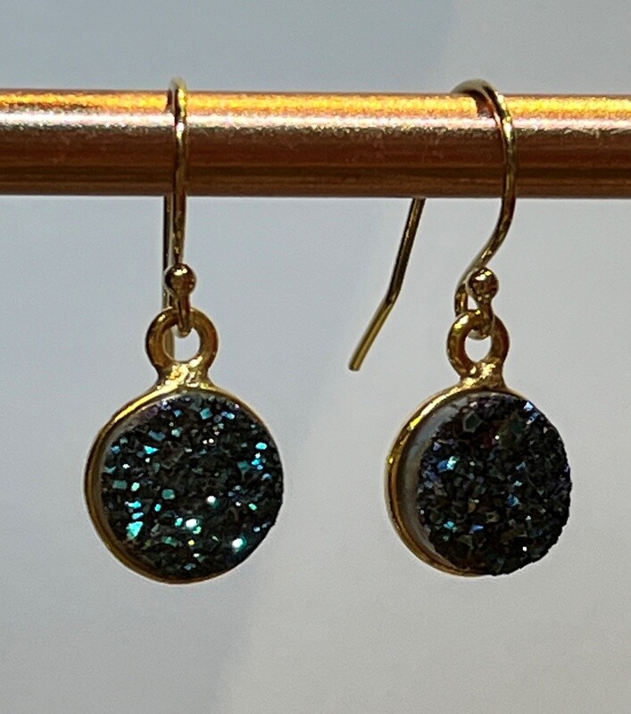 Trueworthy Earrings Round Green Druzy