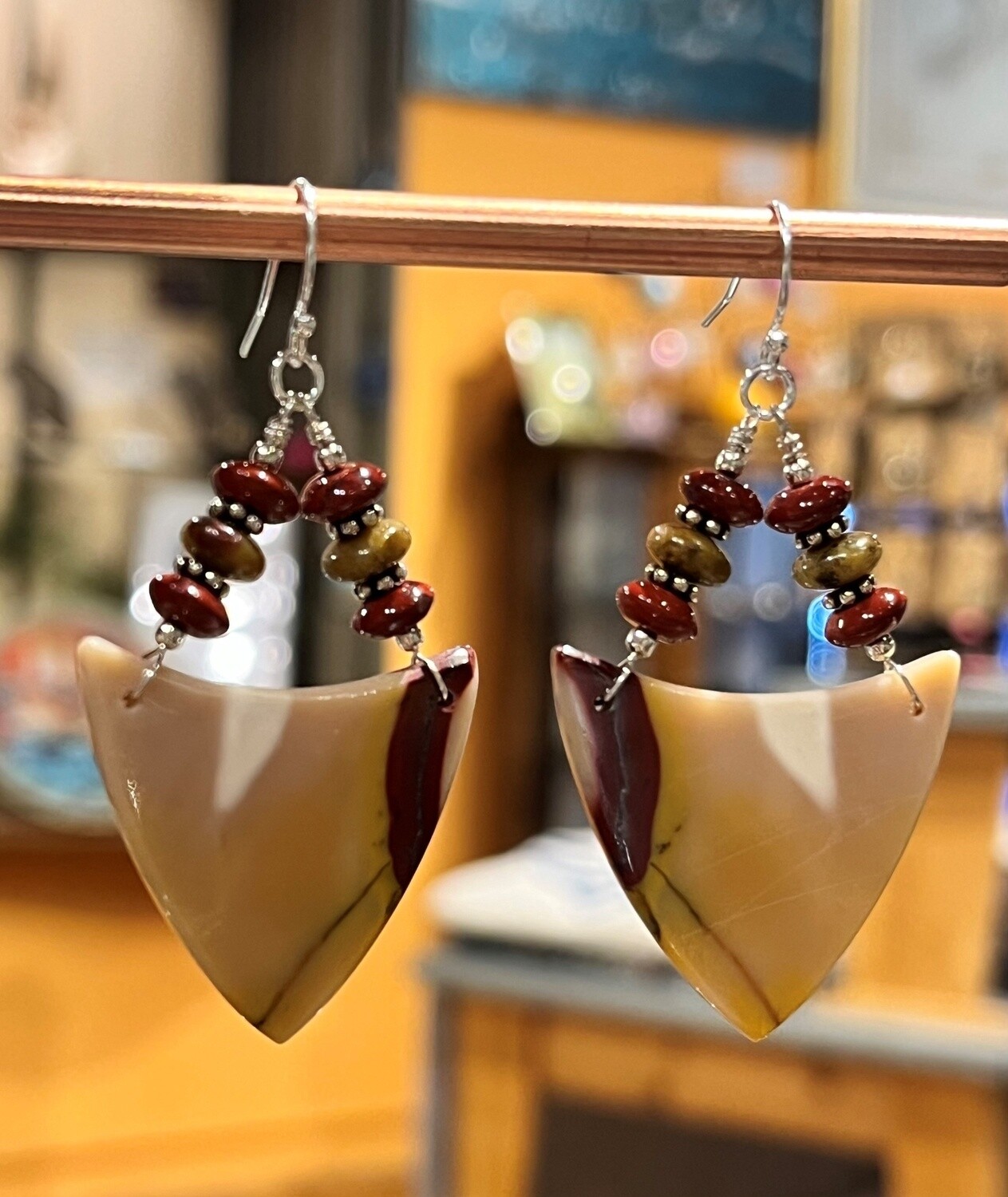 Estancia Earring Mookaite