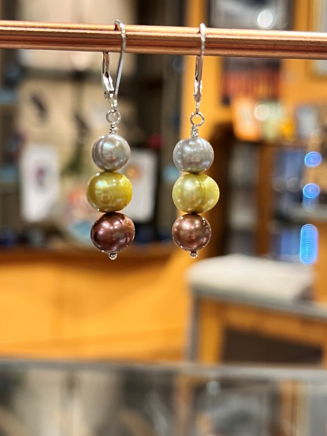 Demitre Earrings Pearl Stacks Gray/Gold/Pink