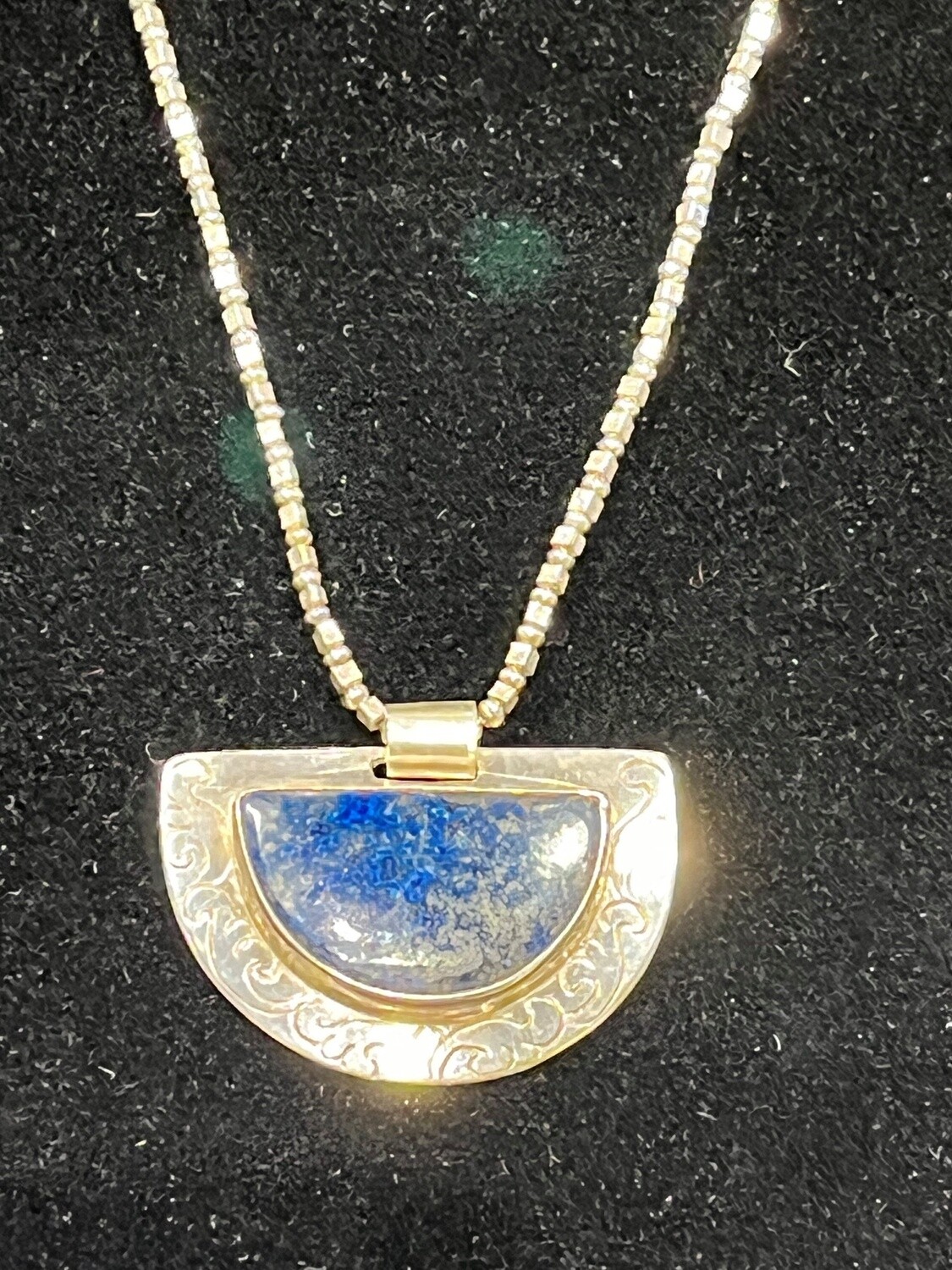 Bourie Necklace Shattukite