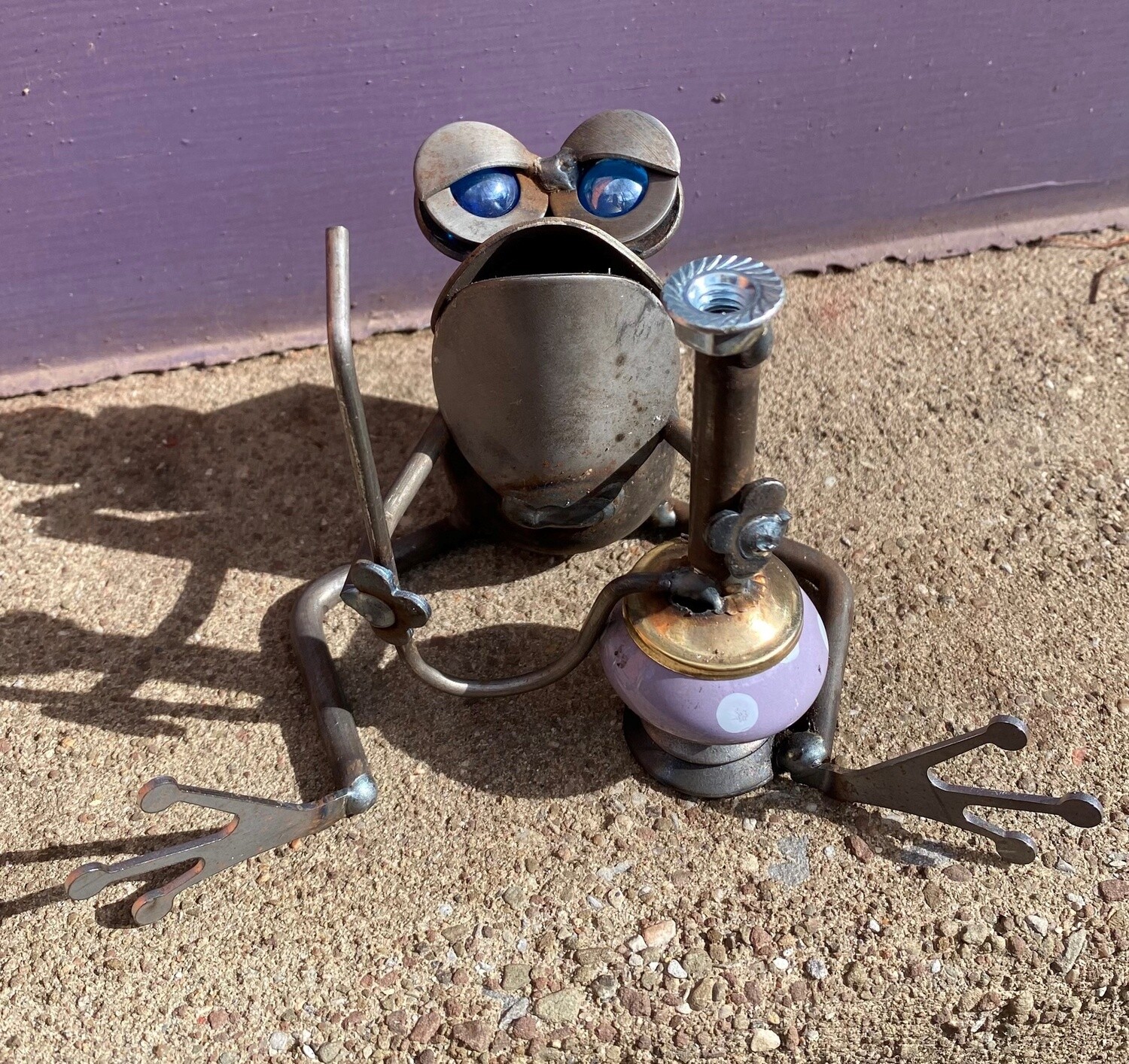 Yardbirds Hookah Frog