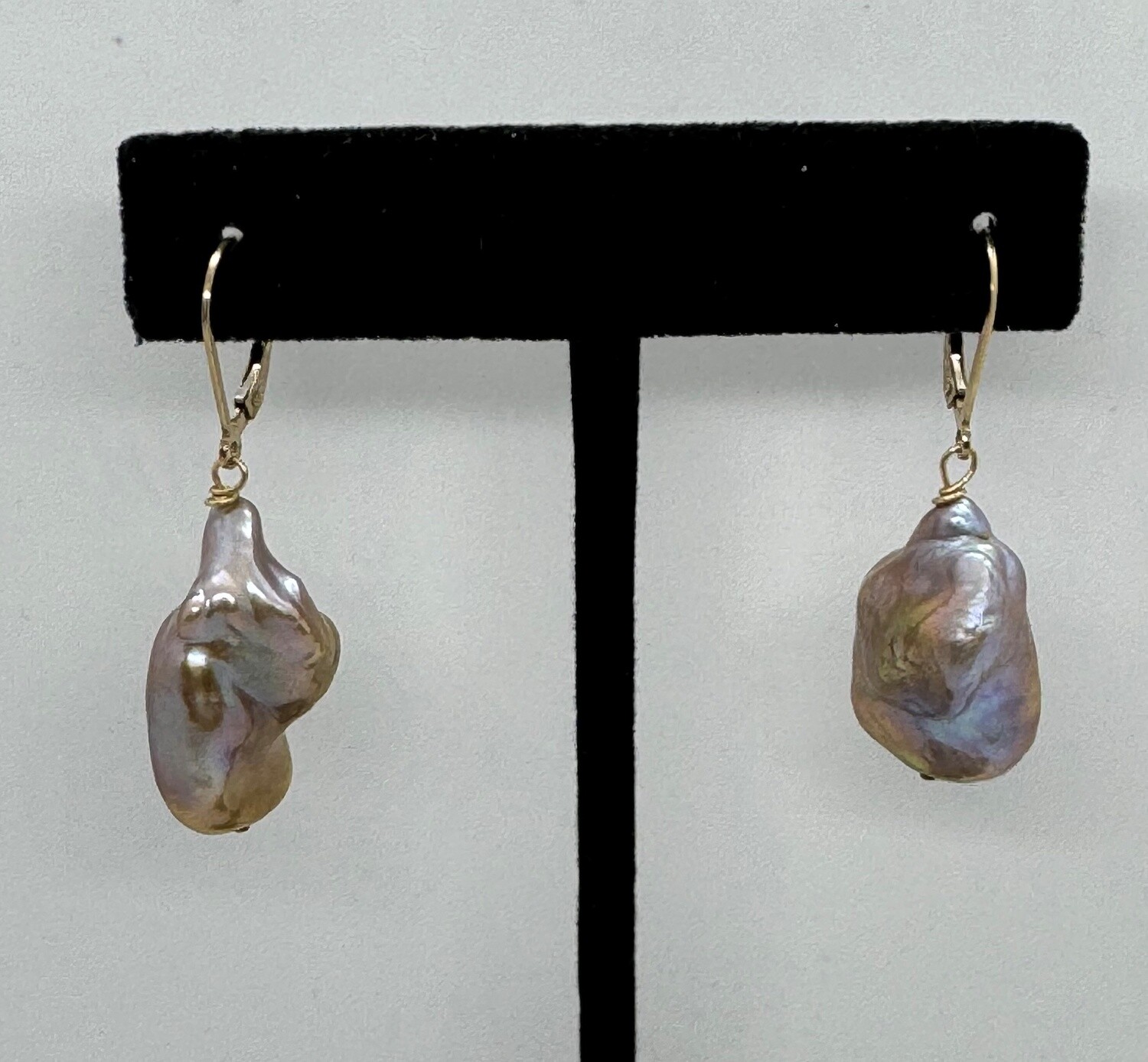 Robb Earring Large Baroque Pearl