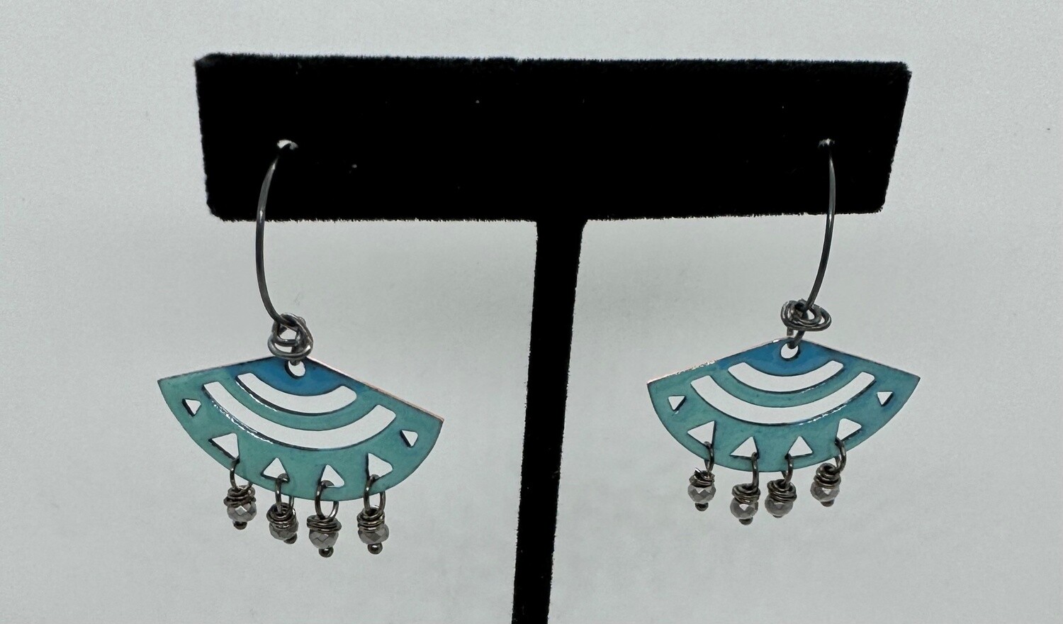 DiCesare Ear Teal Fan w/ Silver Beads