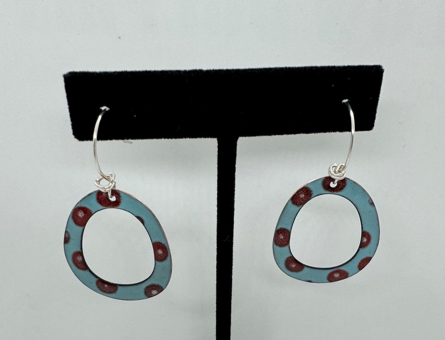 DiCesare Ear Blue Open Oval w/ Red Dots