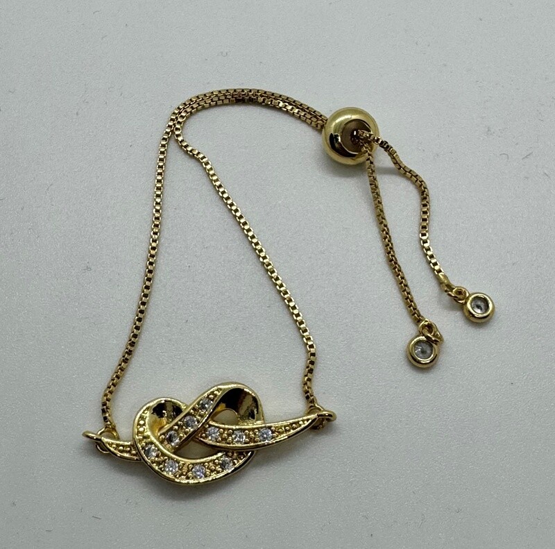 Kalli Bracelet Pretzel Knot