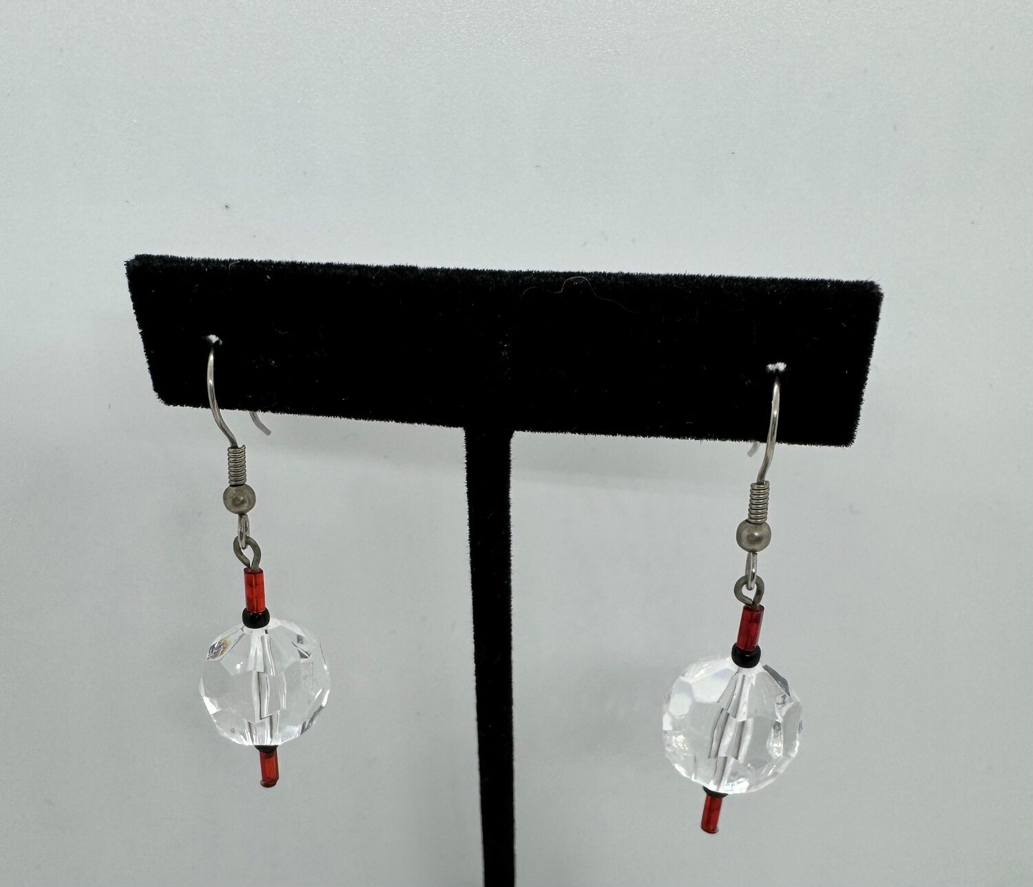 Sznajderman EarringsClear Beads with Red Tube Beads