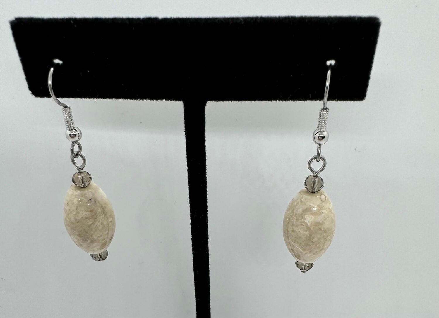 Sznajderman Earrings Tan Marbled Bead