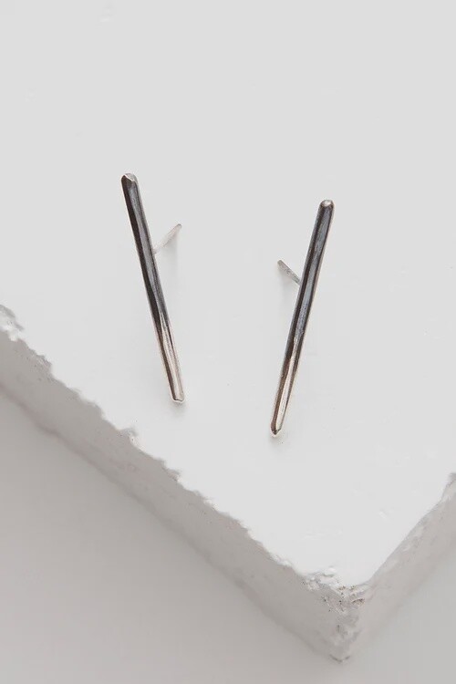 Zuzko Earring Bar Stud (L)