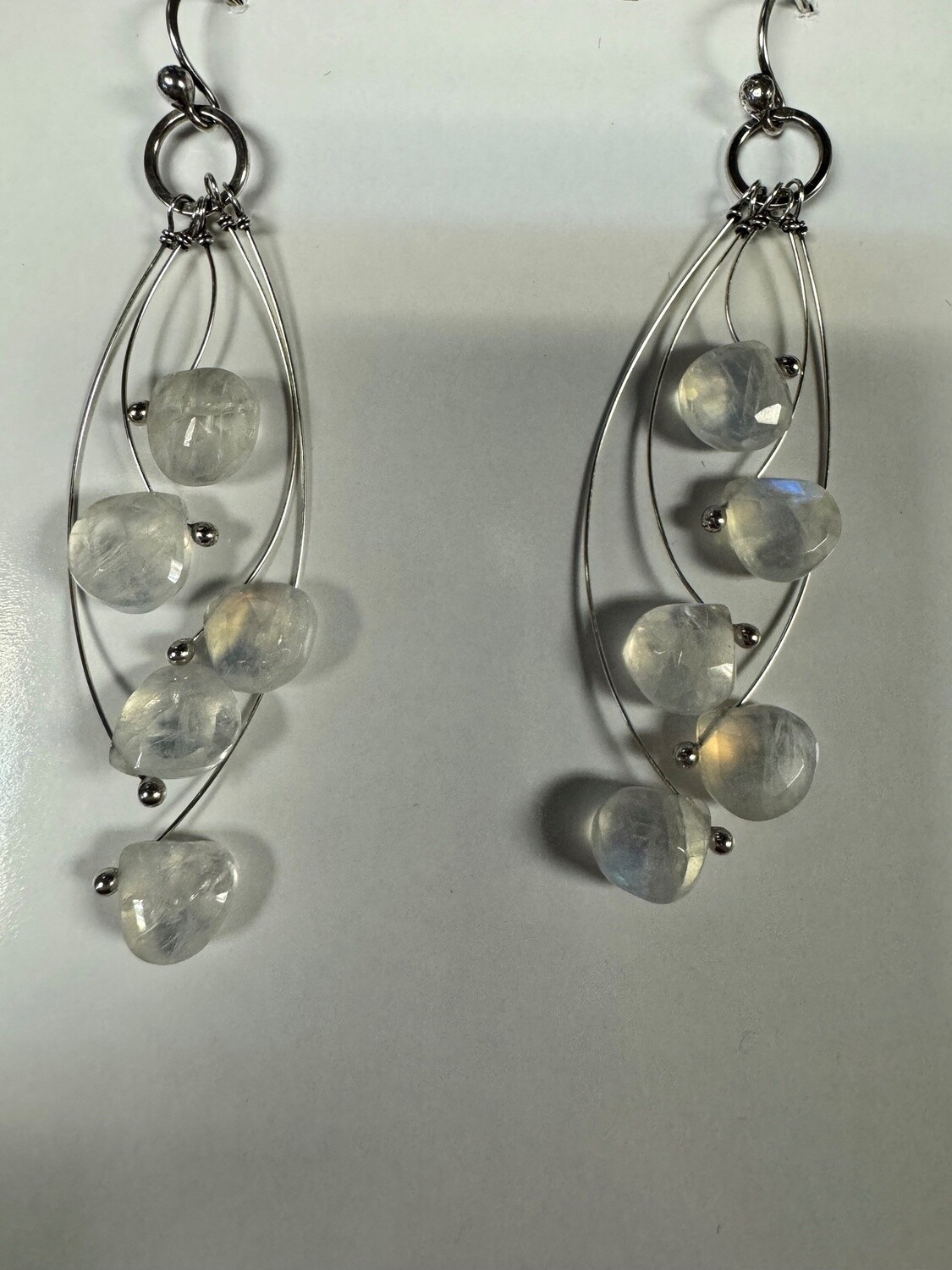 Zuzko Earring &quot;Tickle&quot; Multi Short Moonstone