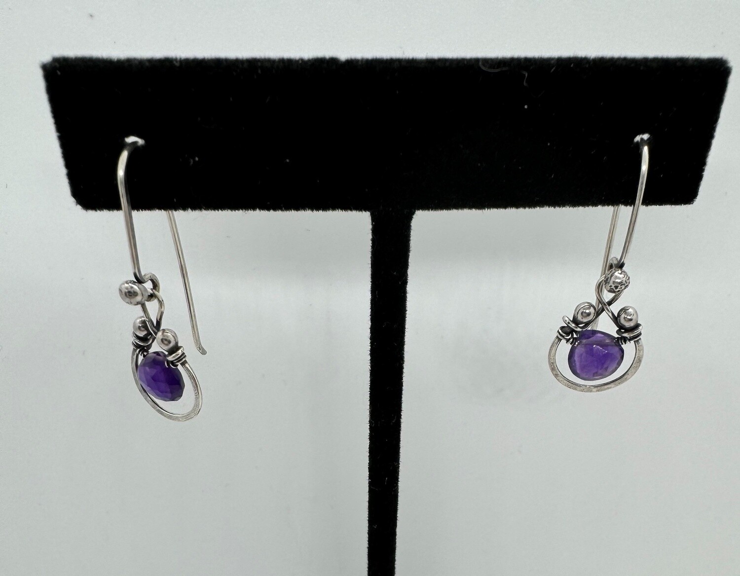 Zuzko Earrings Horseshoe Amethyst