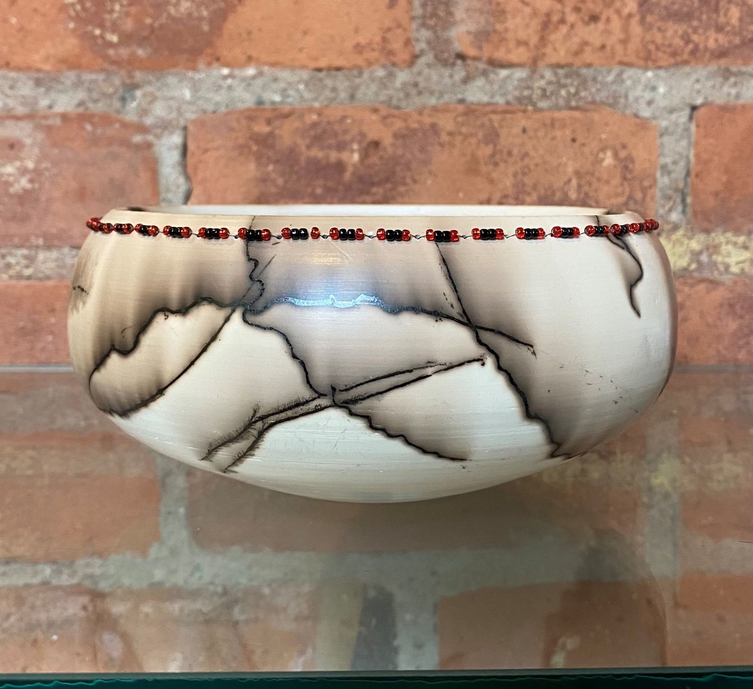 Ponticello Horsehair Bowl with Red Beads