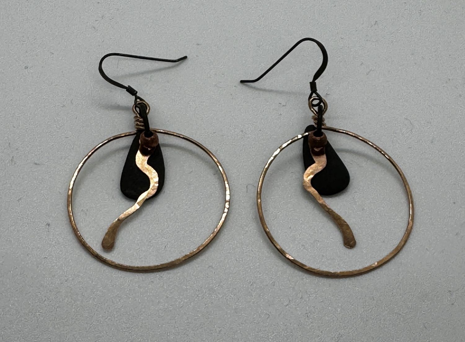 Blue Quarry Earrings Medium Bronze Hoop w/Single Lake Shape and Beach Stone E18BZ