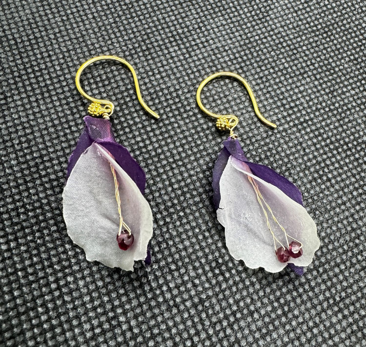 Turning Leaf Earrings Blossom Purple &amp; White Potato with Amethyst