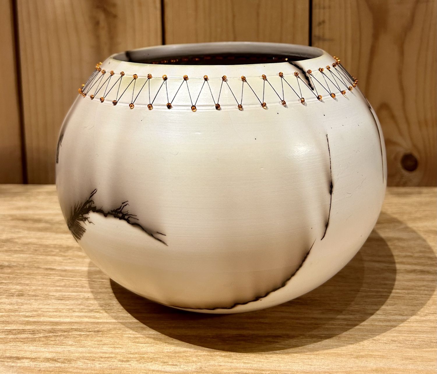 Ponticello Horse Hair Globe Shaped Pot
