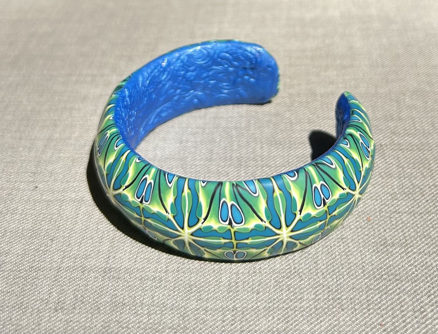 Most Bracelet Bird Feather Pattern